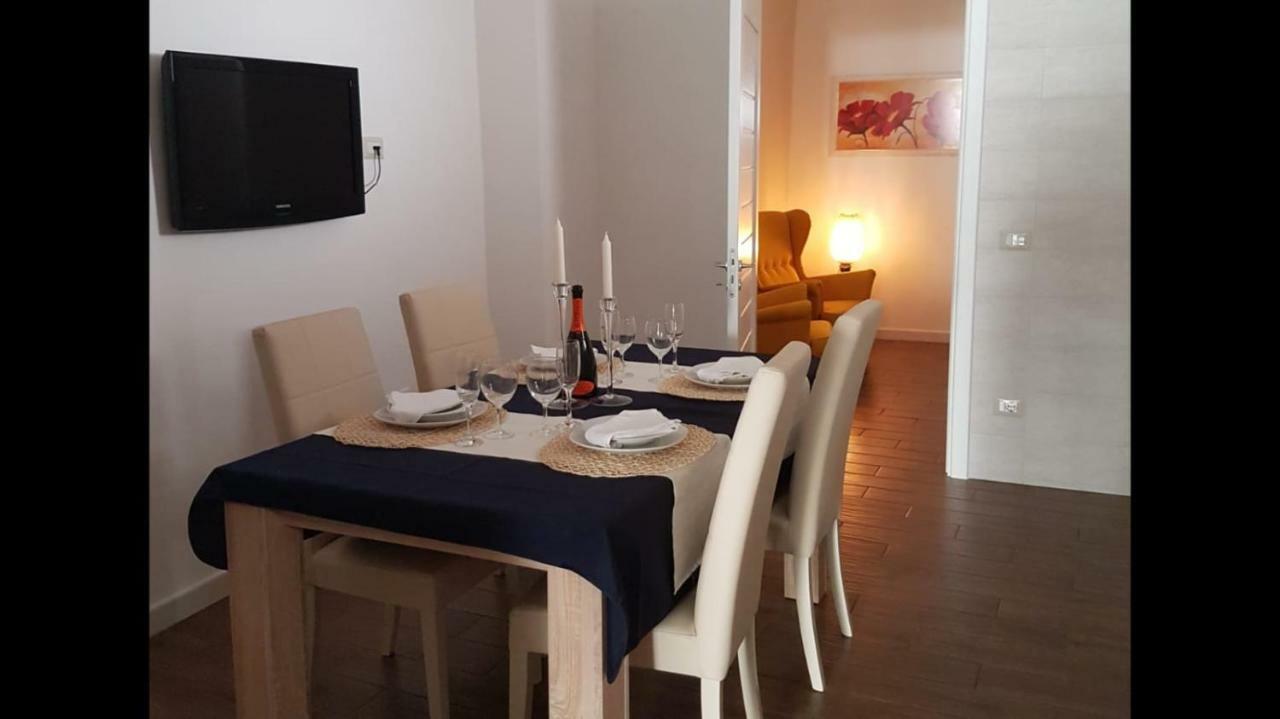 House Don Tonino Apartman Lecce Kültér fotó